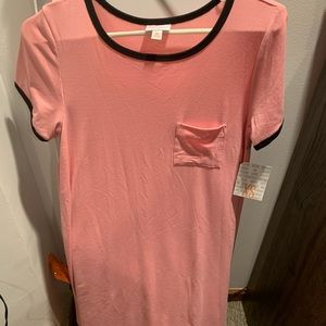 XS LuLaRoe Pink Carly